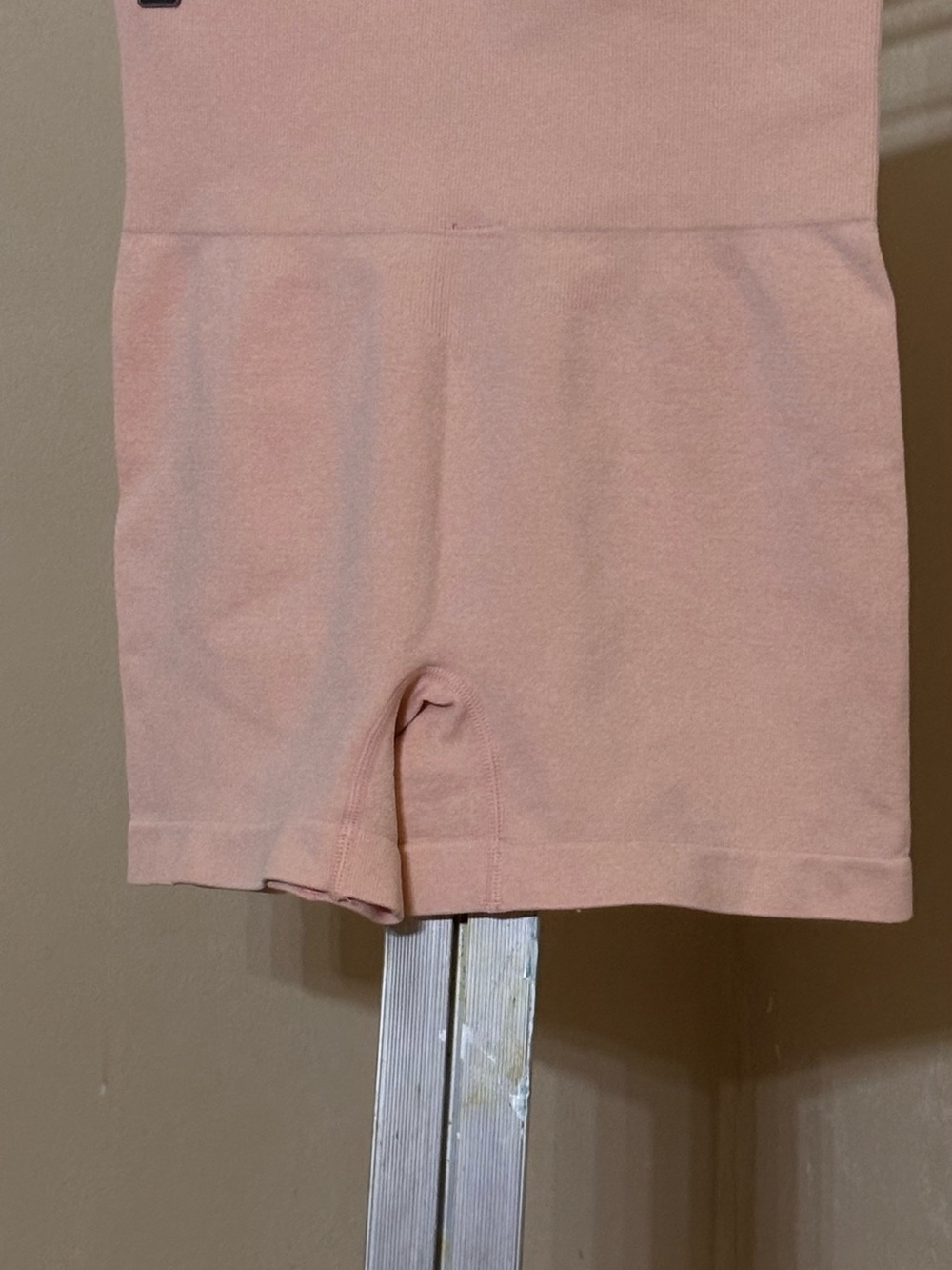 High-Waist Women’s Bike Shorts — Melon - Picture 2 of 3